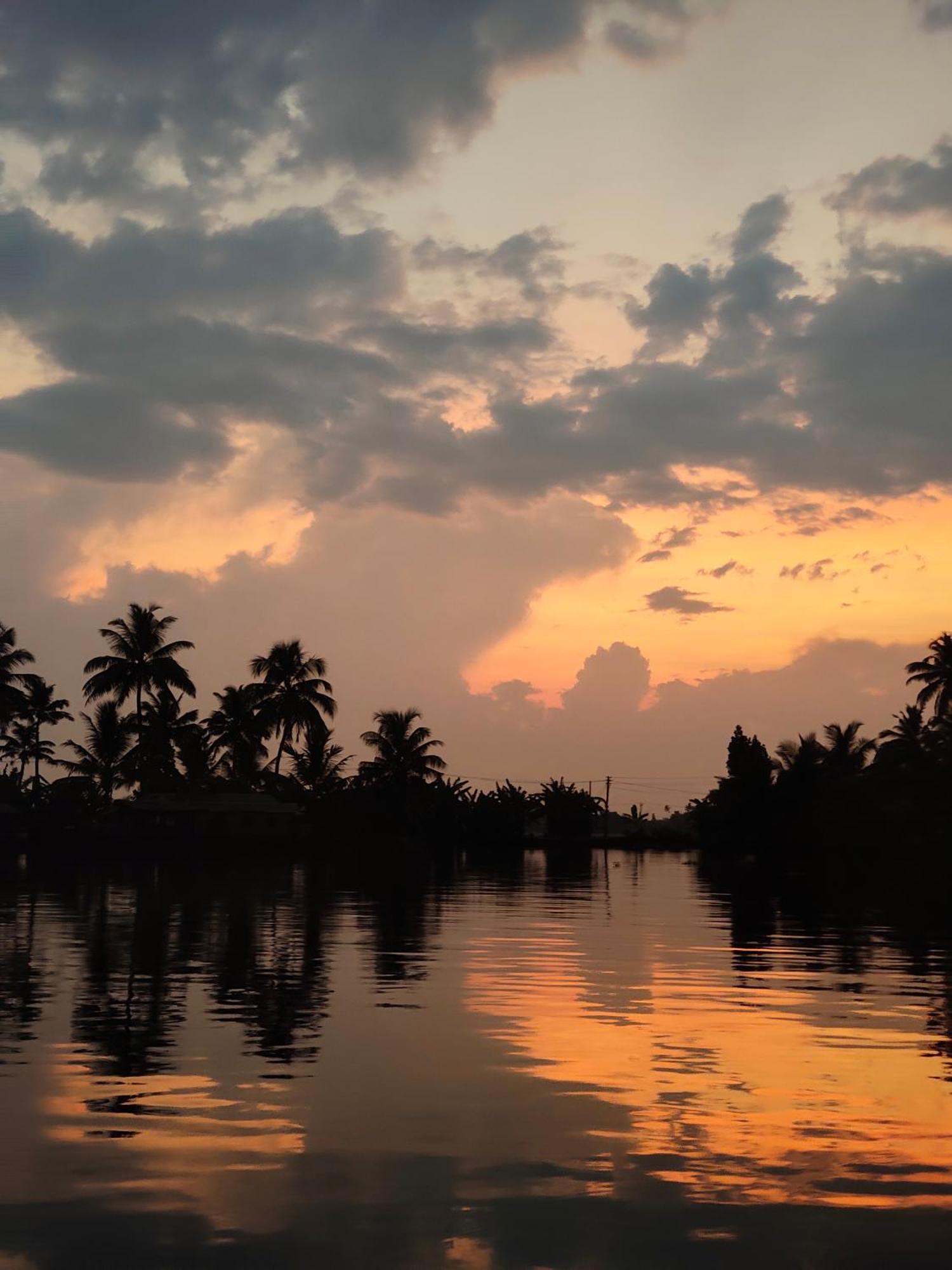 Jeehaa Homestay Alappuzha Εξωτερικό φωτογραφία